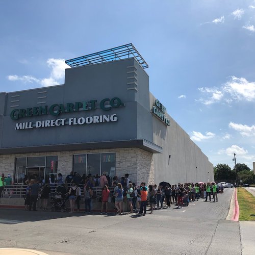 Flooring Connection Outlet
