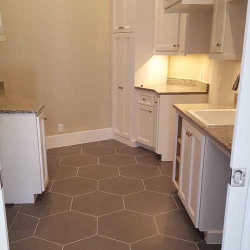 Flooring Connection Outlet